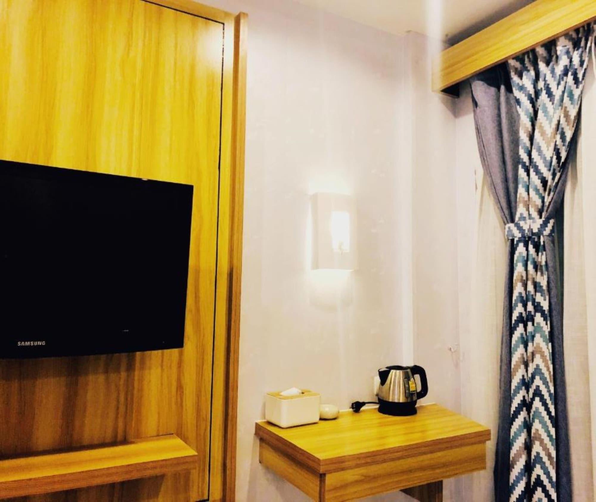 Patong Cat Story Hotel מראה חיצוני תמונה